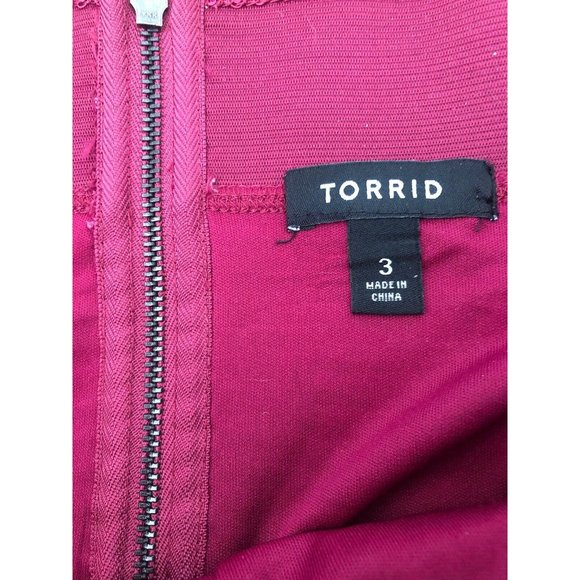 Torrid Womens Plus Size 3 Dark Pink Pleated Skater A-Line Skirt - Picture 4 of 6